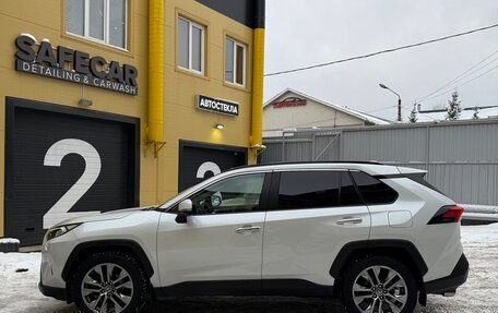 Toyota RAV4, 2020 год, 3 560 000 рублей, 8 фотография