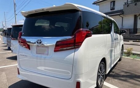 Toyota Alphard III, 2021 год, 4 100 000 рублей, 4 фотография