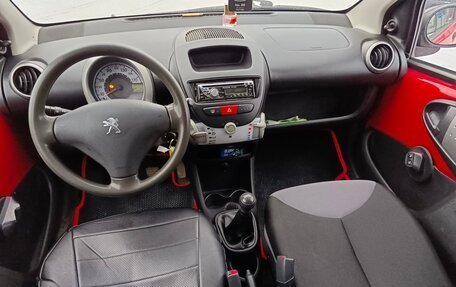 Peugeot 107 I рестайлинг, 2012 год, 539 000 рублей, 13 фотография