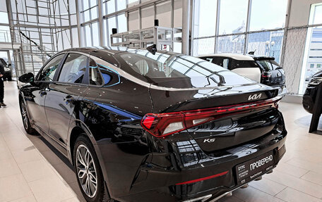 KIA K5, 2021 год, 2 500 000 рублей, 7 фотография