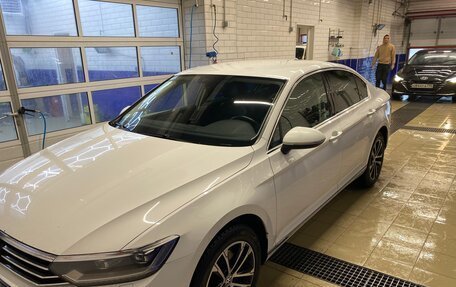 Volkswagen Passat B8 рестайлинг, 2018 год, 2 100 000 рублей, 5 фотография