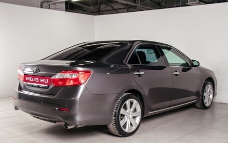 Toyota Camry, 2013 год, 1 864 380 рублей, 7 фотография