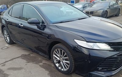 Toyota Camry, 2018 год, 2 170 000 рублей, 1 фотография