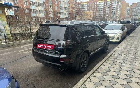 Mitsubishi Outlander III рестайлинг 3, 2007 год, 1 410 000 рублей, 4 фотография