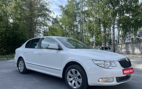 Skoda Superb III рестайлинг, 2012 год, 1 300 000 рублей, 8 фотография