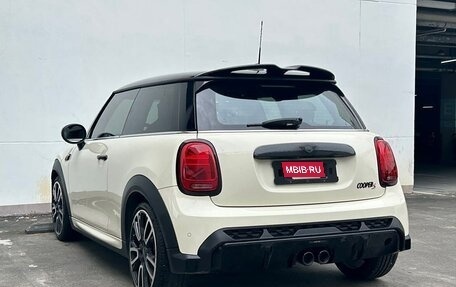 MINI Clubman, 2022 год, 4 996 624 рублей, 6 фотография