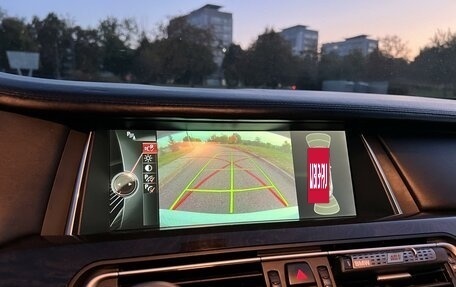 BMW 7 серия, 2012 год, 2 400 000 рублей, 23 фотография