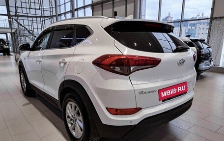 Hyundai Tucson III, 2018 год, 2 043 000 рублей, 11 фотография