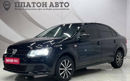 Volkswagen Polo VI (EU Market), 2013 год, 798 000 рублей, 1 фотография