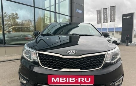 KIA Rio III рестайлинг, 2015 год, 889 000 рублей, 2 фотография