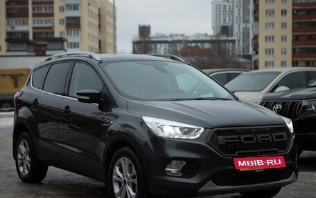 Ford Kuga III, 2018 год, 1 900 000 рублей, 4 фотография