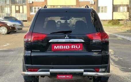 Mitsubishi Pajero Sport II рестайлинг, 2014 год, 2 300 000 рублей, 4 фотография