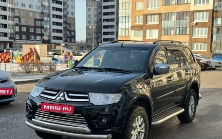 Mitsubishi Pajero Sport II рестайлинг, 2014 год, 2 300 000 рублей, 2 фотография