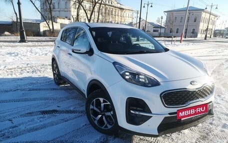 KIA Sportage IV рестайлинг, 2019 год, 2 799 000 рублей, 4 фотография