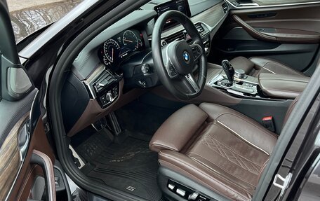 BMW 5 серия, 2018 год, 4 290 000 рублей, 10 фотография