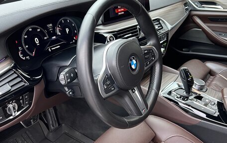 BMW 5 серия, 2018 год, 4 290 000 рублей, 13 фотография