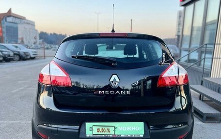 Renault Megane III, 2013 год, 835 000 рублей, 4 фотография