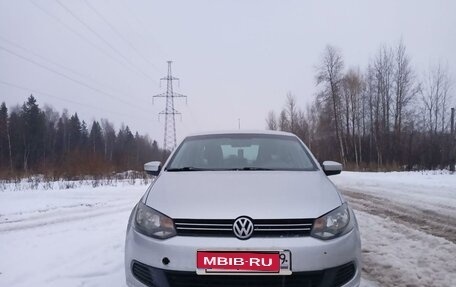 Volkswagen Polo VI (EU Market), 2012 год, 500 000 рублей, 1 фотография