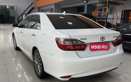 Toyota Camry, 2016 год, 2 350 000 рублей, 4 фотография