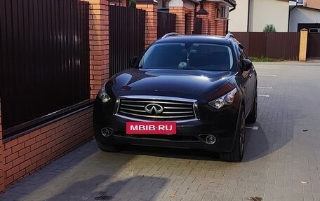 Infiniti FX II, 2013 год, 2 350 000 рублей, 5 фотография