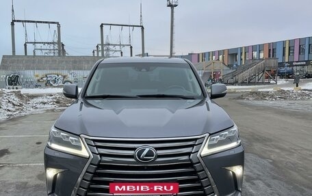 Lexus LX III, 2016 год, 6 800 000 рублей, 8 фотография