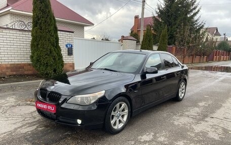 BMW 5 серия, 2004 год, 800 000 рублей, 1 фотография