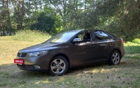 KIA Cerato III, 2010 год, 900 000 рублей, 1 фотография