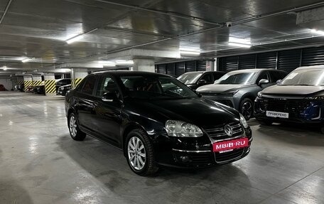 Volkswagen Jetta VI, 2008 год, 625 000 рублей, 2 фотография