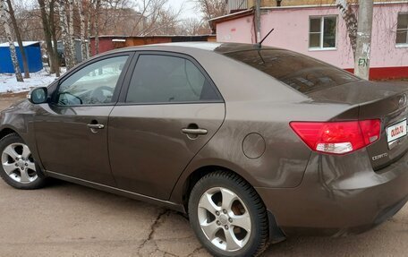 KIA Cerato III, 2010 год, 900 000 рублей, 25 фотография