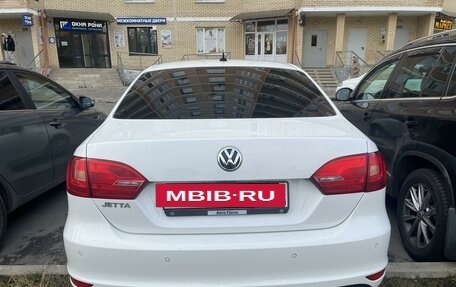 Volkswagen Jetta VI, 2013 год, 1 089 000 рублей, 7 фотография