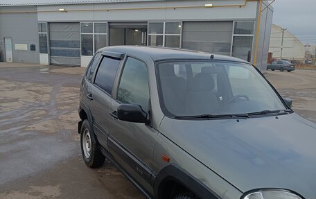 Chevrolet Niva I рестайлинг, 2005 год, 370 000 рублей, 4 фотография