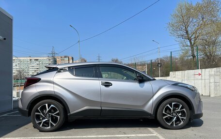 Toyota C-HR I рестайлинг, 2019 год, 2 200 000 рублей, 6 фотография