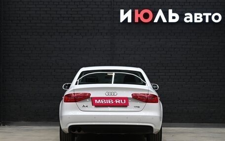 Audi A4, 2012 год, 1 620 000 рублей, 4 фотография