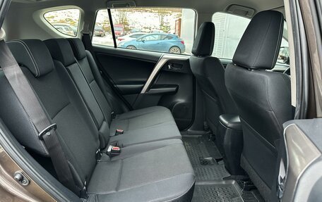 Toyota RAV4, 2018 год, 2 615 000 рублей, 7 фотография