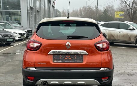 Renault Kaptur I рестайлинг, 2016 год, 1 499 900 рублей, 5 фотография