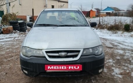 Daewoo Nexia I рестайлинг, 2011 год, 135 000 рублей, 2 фотография