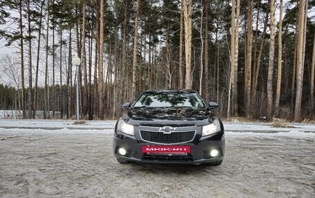 Chevrolet Cruze II, 2012 год, 755 000 рублей, 3 фотография