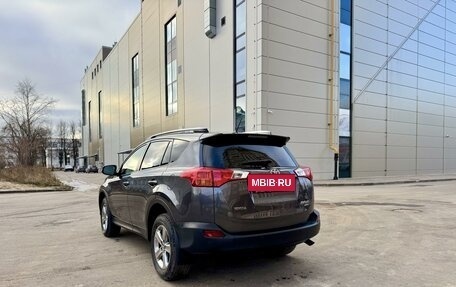 Toyota RAV4, 2015 год, 2 290 000 рублей, 9 фотография