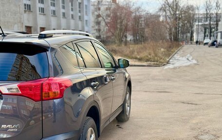 Toyota RAV4, 2015 год, 2 290 000 рублей, 16 фотография