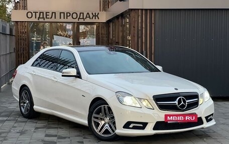 Mercedes-Benz E-Класс, 2010 год, 1 540 000 рублей, 3 фотография