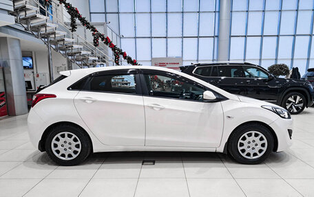 Hyundai i30 II рестайлинг, 2013 год, 1 180 000 рублей, 5 фотография