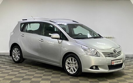 Toyota Verso I, 2011 год, 1 129 000 рублей, 3 фотография