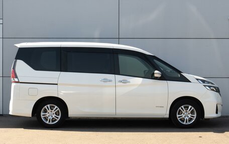 Nissan Serena IV, 2018 год, 2 199 000 рублей, 5 фотография