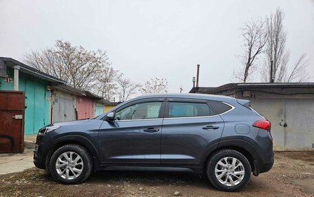 Hyundai Tucson III, 2018 год, 3 000 000 рублей, 2 фотография