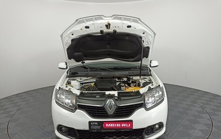 Renault Sandero II рестайлинг, 2015 год, 900 000 рублей, 13 фотография