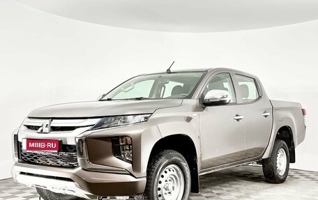 Mitsubishi L200 IV рестайлинг, 2019 год, 2 399 000 рублей, 1 фотография