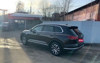 Volkswagen Touareg III, 2019 год, 5 210 000 рублей, 1 фотография