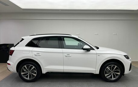 Audi Q5, 2023 год, 12 600 000 рублей, 3 фотография