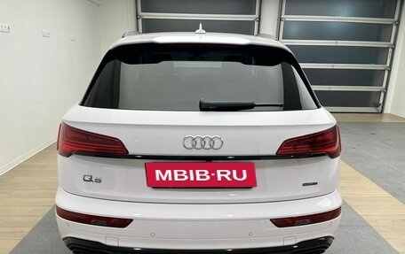 Audi Q5, 2023 год, 12 600 000 рублей, 4 фотография