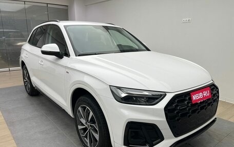 Audi Q5, 2023 год, 12 600 000 рублей, 6 фотография